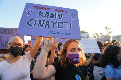 In Pictures Women Rally Across Turkey In Support Of Istanbul