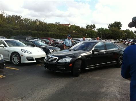 According to woods' agent he is in surgery with leg injuries. Tiger Woods Loves His Horsepower | Celebrity Cars Blog