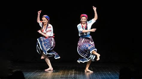 Romanian Gypsy Dance „romafest“ And Body Percussion By Al Sol Duo Larianna Holm And Natalija
