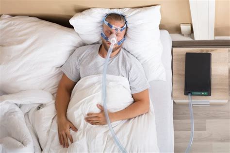 What Its Really Like To Sleep With A Cpap Machine The Healthy