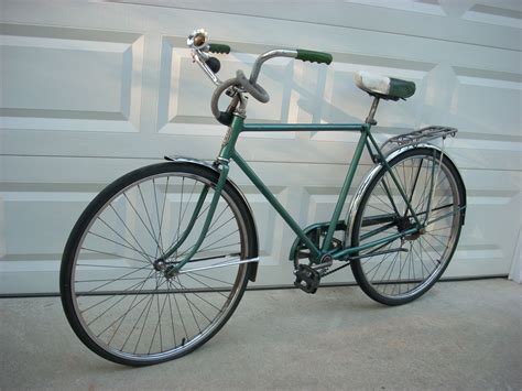 See more ideas about vintage schwinn bikes, schwinn, schwinn bike. Vintage 60s 70s Schwinn Mens Speedster Metallic Green Bike ...