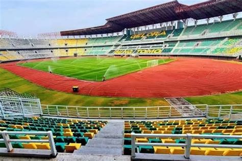 Ini 6 Stadion Terbaik Di Indonesia Standar Fifa Harga Tiket Liga 1 Naik Setara Fasilitas Yang