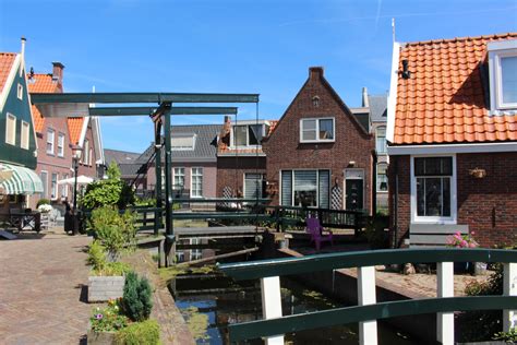 A Day in Volendam, North Holland ! | Luxury Hotels Group Blog