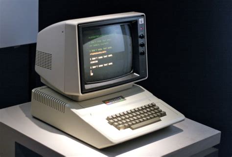 5 Generasi Dari Sejarah Komputer Yang Perlu Kamu Tahu
