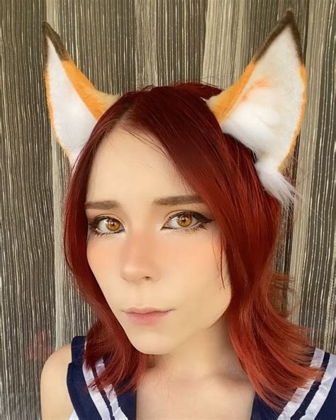 🦊sweetie fox🦊 sweetiefox love instagram photos and videos model poses photo and video