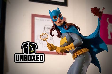 Cs Unboxed Dc Collectibles Cover Girls Batgirl Statue By Frank Cho