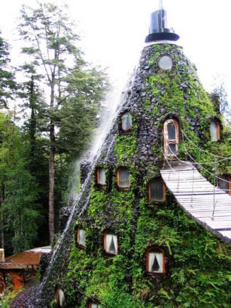 Strange And Unusual Buildings From Around The World 42 Pics