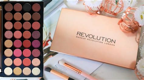 Flawless 4 Palette Unboxing ♡ Makeup Revolution ♡ Dimitradiy ♡ Youtube