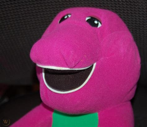 18 Playskool Barney The Purple Dinosaur Talking Plush 71245