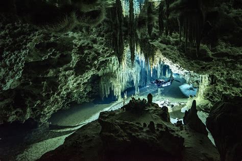 Photographer Reveals The Crystal Waters Of Mexico’s Underwater Caves