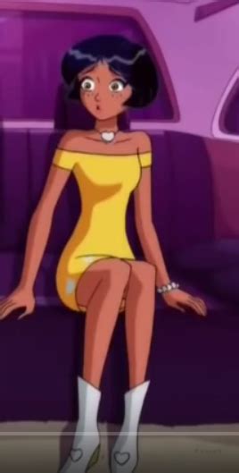 Totally Spies The Wedding Crasher Alex Spy Outfit Pin Up Cartoon