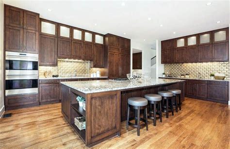 Enter your email address to receive alerts when we have new listings available for solid wood kitchen cabinet doors. MDF vs Wood Kitchen Cabinet Doors | Wood kitchen cabinets ...