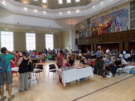 The Great Glebe Garage Sale: Ottawa’s annual bargain bonanza « All In