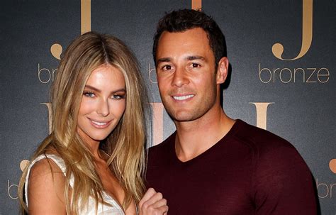Jake Wall Shares An Adorable Picture With Wife Jennifer Hawkins Who Magazine