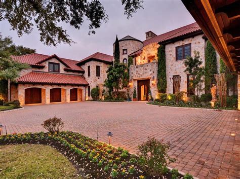 22000 Square Foot Spanish Style Mansion In Austin Tx Homes Of The Rich