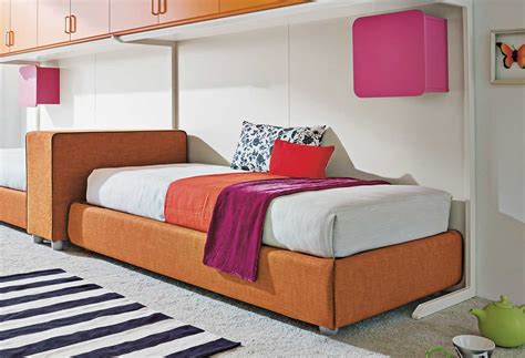 Low beds are often used in nursing homes, hospitals and personal residences. Less Sommier single low bed | CLEVER