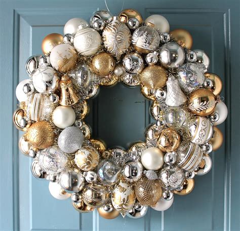 Silver And Gold Christmas Wreath Christmas Wreath Gold White Holiday