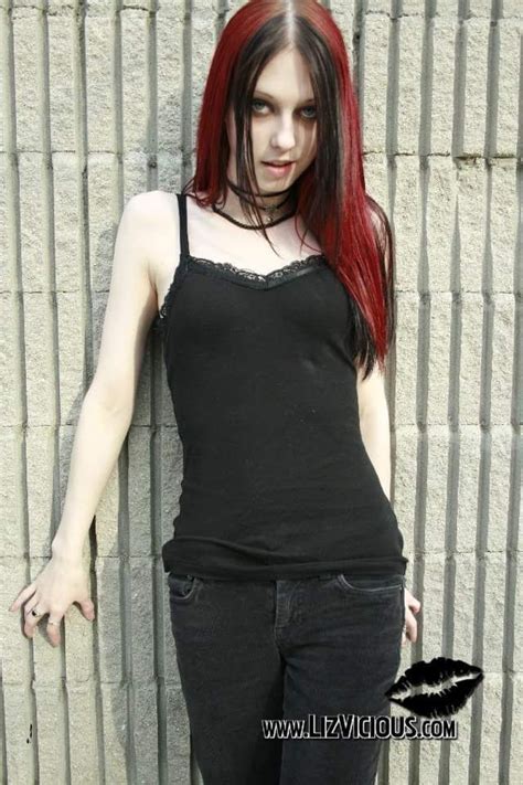 Punk Outfits Gothic Outfits Naomi Woods Liz Vicious Gina Valentina Punk Pins Hottness
