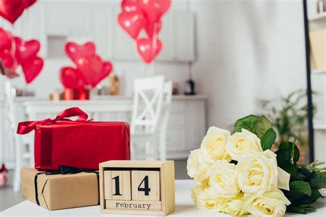 Although this holiday wasn't created as an official holiday—meaning that nothing closes on this day—it is a holiday that's been gaining in popularity for the past few years. 20 Best Valentine's Day Gift Ideas For Boyfriend 2021 (He ...