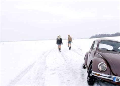 Pretty Girls Stuck In Snowy Roads 34 Pics