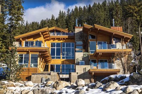 15 Epic Revelstoke Airbnbs Cabins Vrbos And Chalets Revelstoke