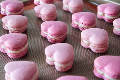 Valentine S Heart Macarons Liv For Cake Sweet Bakery Food Cute