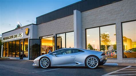 Huracán Preview Event Lamborghini Dallas