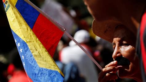 Venezuelan Campaign For Maduro Recall Passes First Hurdle Bbc News