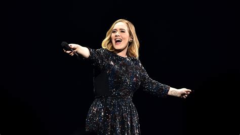 Adele Opens Up About Sad Songs Depression And Why She Hates Touring Teen Vogue