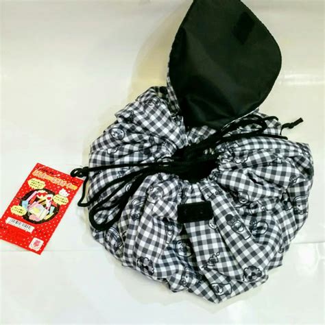 Hello Kitty Cosmetic Pouch: - The Kitty Shop