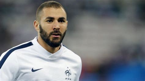 With gareth bale, karim benzema, thierry henry, marcelo. بنزيمة يتهم مدرب المنتخب الفرنسي بأنه "رضخ" لضغط "جزء من ...