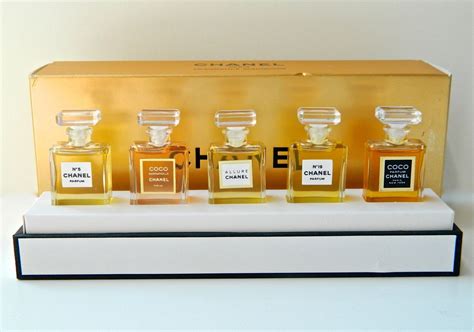 chanel perfume mini set - Google Search | Chanel perfume, Perfume, Perfume set