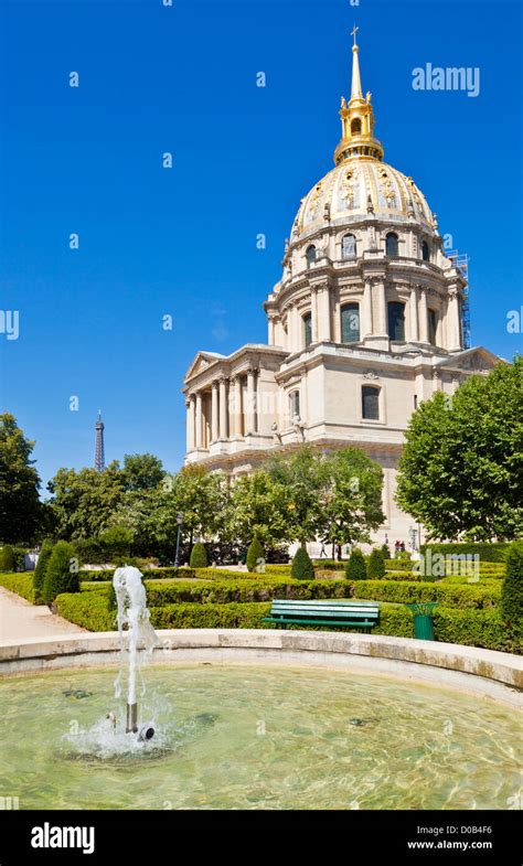 Fountains In The Gardens Of The Eglise Du Dome Les Invalides Napoleons