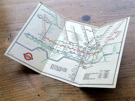 1941 London Underground Pocket Map No 2 Hc Beck Iconic Antiques