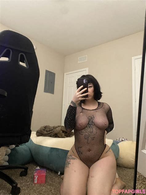 Krissyscx Nude Onlyfans Leaked Photo Topfapgirls