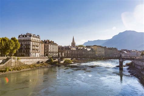Visiting Grenoble France One Of The Great Weekend Trips From Paris