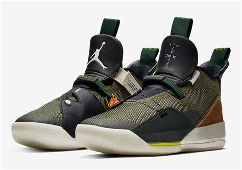 Additional details include cactus jack, his record label, branding on the left heel and right insole and a reverse travis scott tag on the inner left. A Look At Two Of 2019's Upcoming Travis Scott x Air Jordan ...