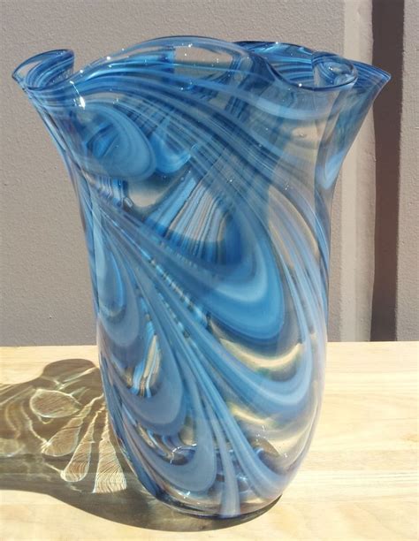 New 11 Hand Blown Glass Murano Art Style Vase Blue Handkerchief Ruffle Fluted Handmade