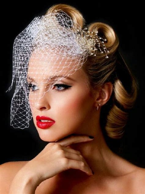 30 Wedding Hairstyles For Long Hair Easyday Bridal Makeup Looks
