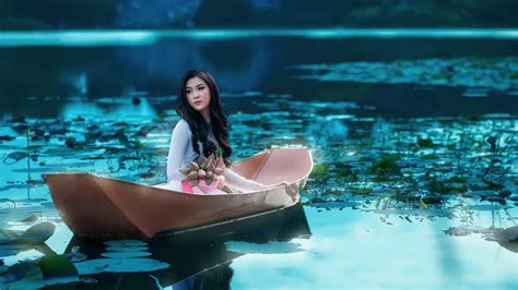 Lady in the water is a 2006 american fantasy drama psychological thriller film written, produced, and directed by m. women, Model, Brunette, Long hair, Asian, Women outdoors ...