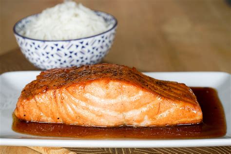 Saumon laqué au miel et sauce soja Recette par Chef Simon