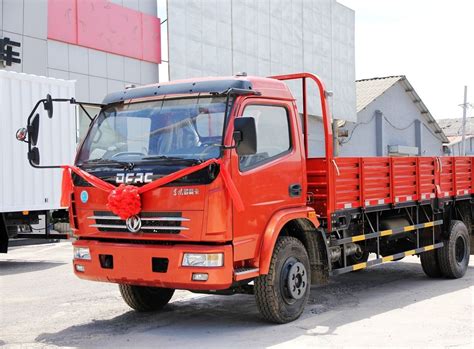 Dongfeng Duolika Used Dump Truck 2014 Year Made With 4×2 Drive Mode And
