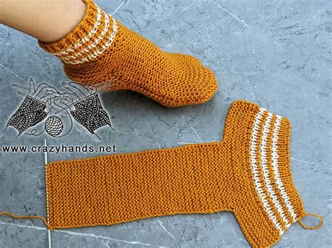 Two Needle Flat Knit Socks Free Pattern · Crazy Hands