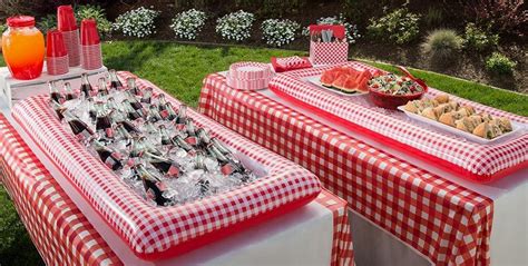 See more ideas about checkered decor, red and white, backyard bbq party. Centerpieces Bracelet: Homely Inpiration Picnic ...