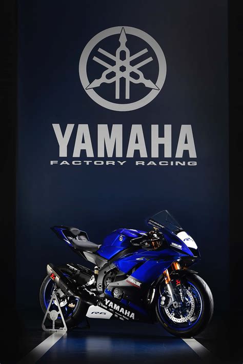 Yamaha Yzf R Reporting For World Supersport Duty