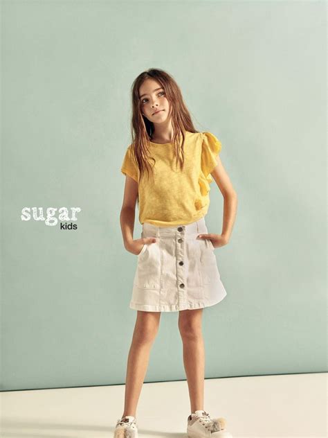 Aroa From Sugar Kids For Massimo Dutti Mode Portrait Enfant Portrait