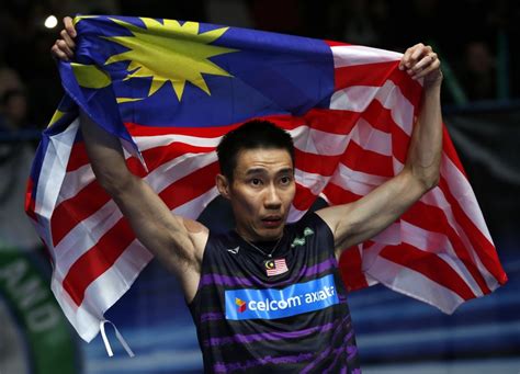 Lǐ zōng wěi, lahir pada 21 oktober 1982) ialah seorang pemain badminton profesional malaysia. Kisah Dan Sumbangan Lee Chong Wei Dalam Sukan Badminton ...