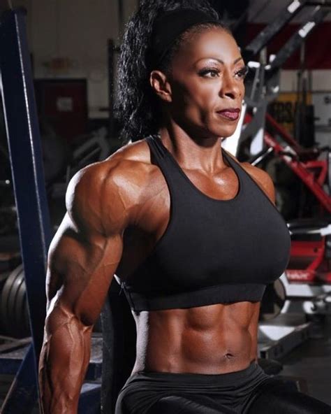 Top Muscle Black Women And Bodybuilders