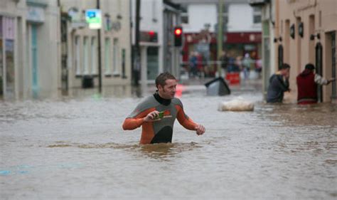 Flood Chaos Strikes Britain Uk News Uk