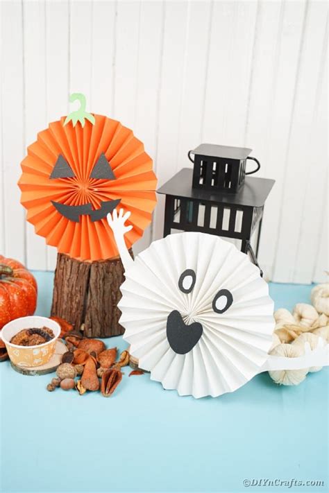 Easy Handmade Halloween Paper Fan Decorations Diy And Crafts